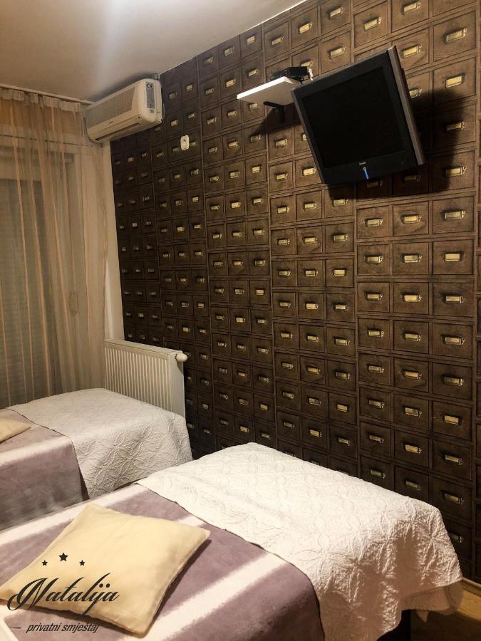 Smjestaj Natalija Hotel Eszék Kültér fotó