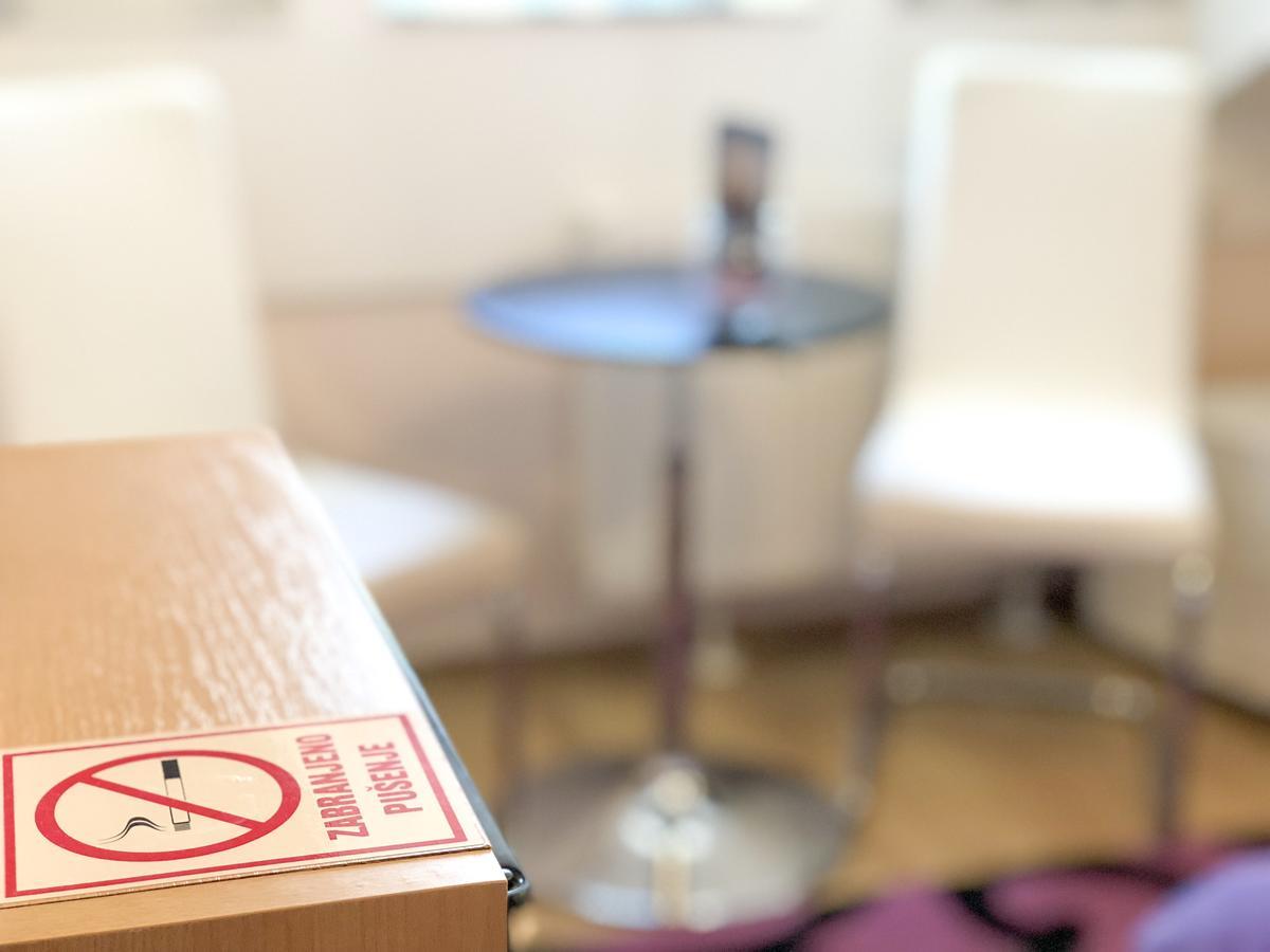 Smjestaj Natalija Hotel Eszék Kültér fotó